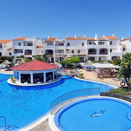 Fairways Club - Teide View Oasis - Heated Pool, Family San Miguel de Abona