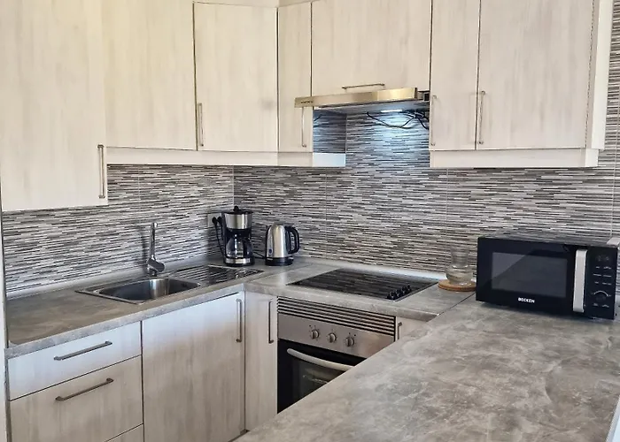 Fairways Club - Teide View Oasis - Heated Pool, Family Apartman *