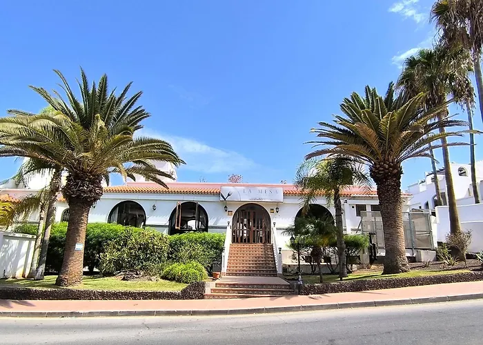 Apartman Fairways Club - Teide View Oasis - Heated Pool, Family