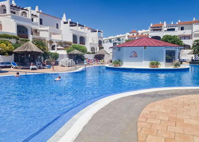 Fairways Club - Teide View Oasis - Heated Pool, Family Lägenhet San Miguel de Abona